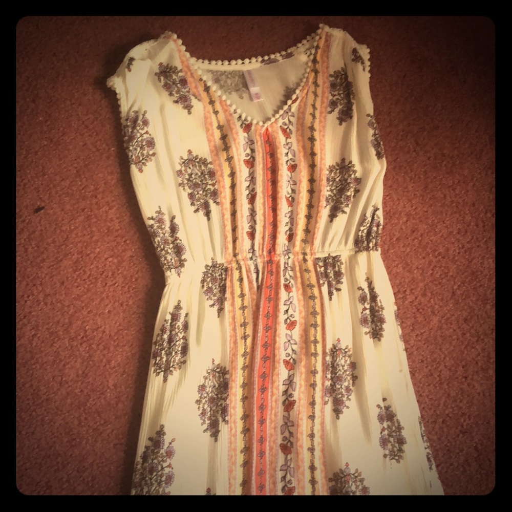 Xhilaration maxi dress